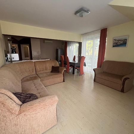 Indi Apartman Шиофок Экстерьер фото